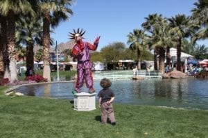 Entertainer, Living Statue with child Don McLeod's Living Statues